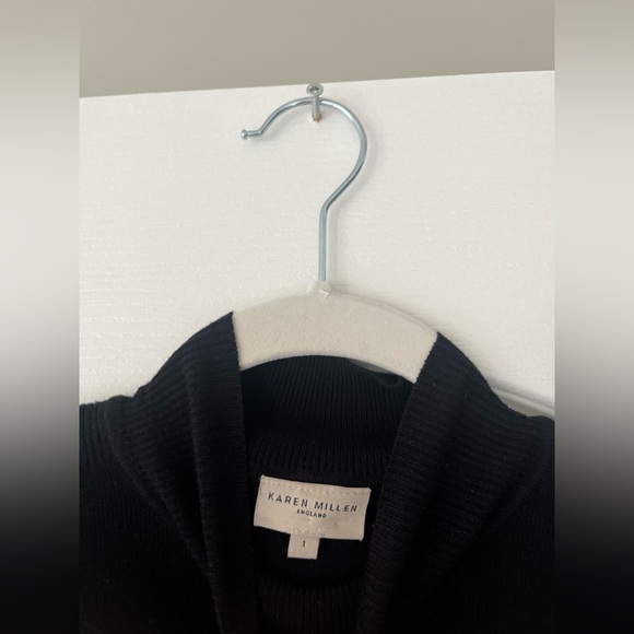 Karen Millen black turtle cut top - Picture 2 of 4